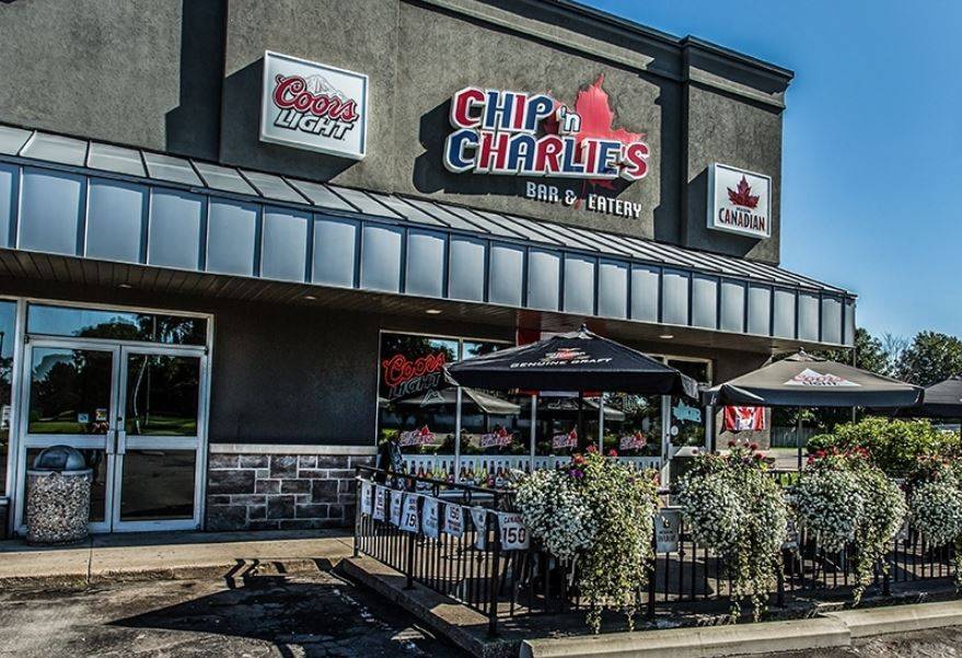 Chip n Charlies Eatery & Bar | restaurant | 8189 Lundys Ln, Niagara Falls, ON L2H 1H3, Canada | 9053713428 OR +1 905-371-3428