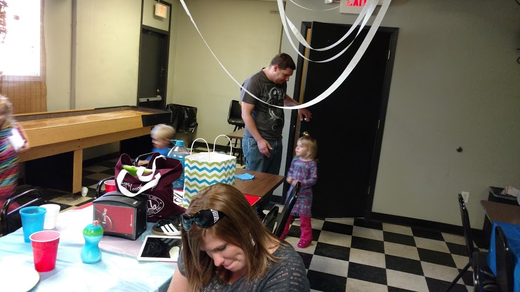 Steinbecks Pub | night club | 3929 Floyd Blvd, Sioux City, IA 51108, USA | 7122399444 OR +1 712-239-9444