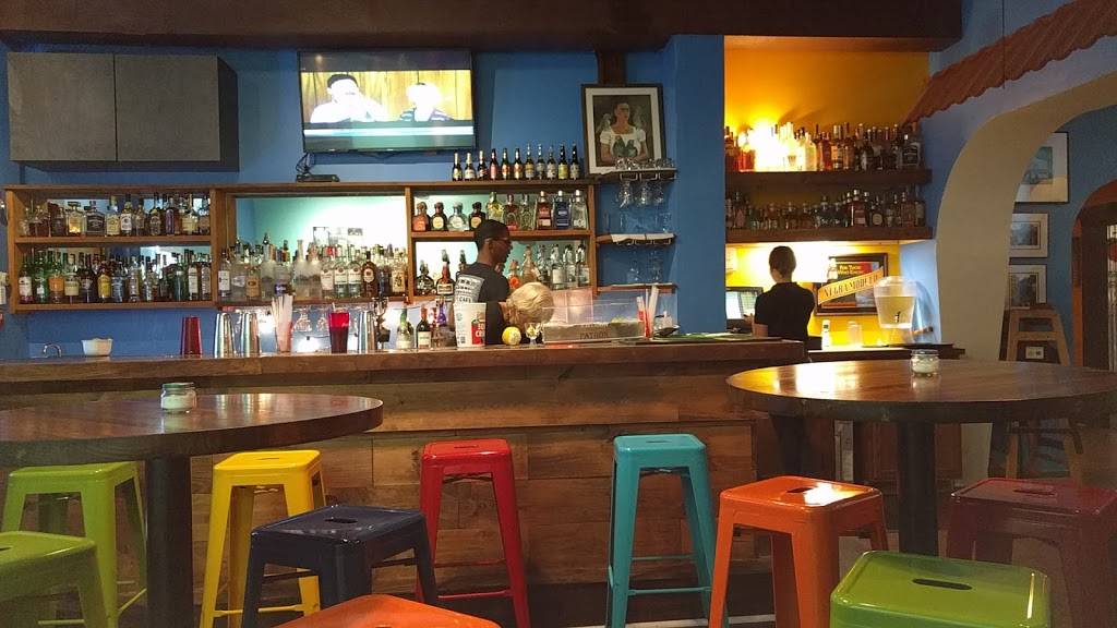 Cafe Azteca | restaurant | 180 Common St, Lawrence, MA 01840, USA | 9786897393 OR +1 978-689-7393