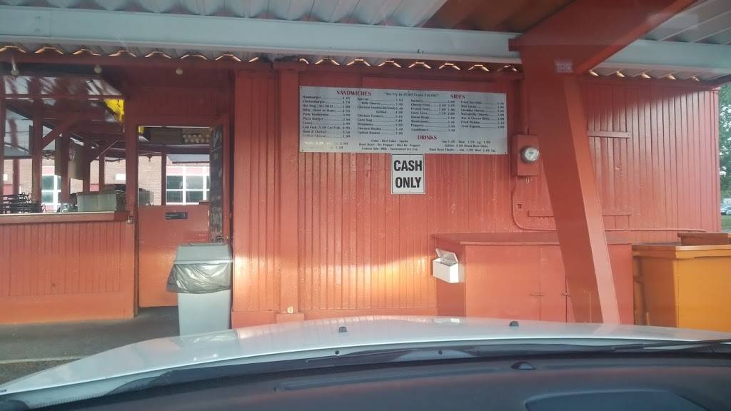 Charlies Drive-In | restaurant | 762 Wood River Ave, Wood River, IL 62095, USA | 6182546416 OR +1 618-254-6416