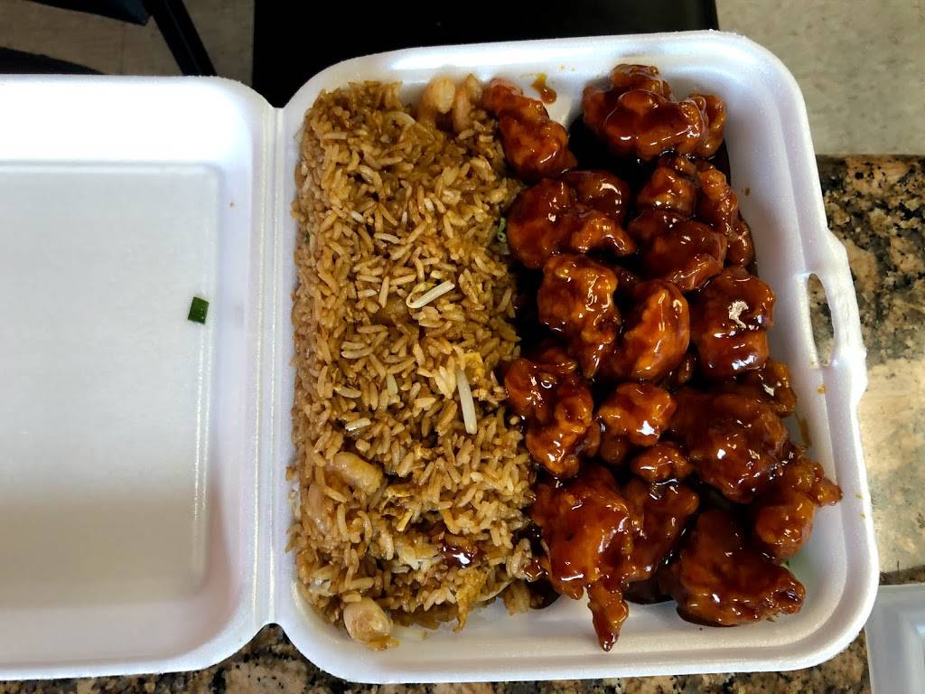 #1 Chop Suey | restaurant | 2550 W Addison St, Chicago, IL 60618, USA | 7738838808 OR +1 773-883-8808