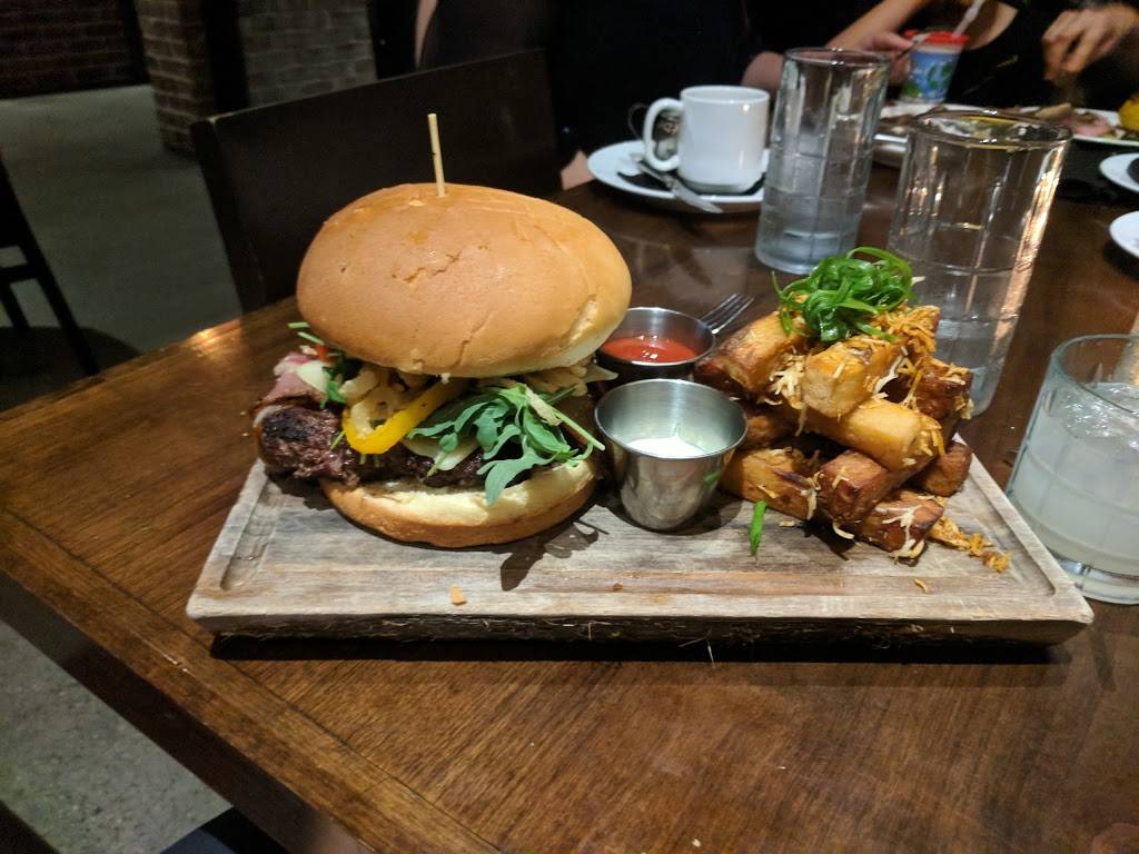 Willard Hicks | restaurant | 280 E Campbell Ave, Campbell, CA 95008, USA | 4083745000 OR +1 408-374-5000