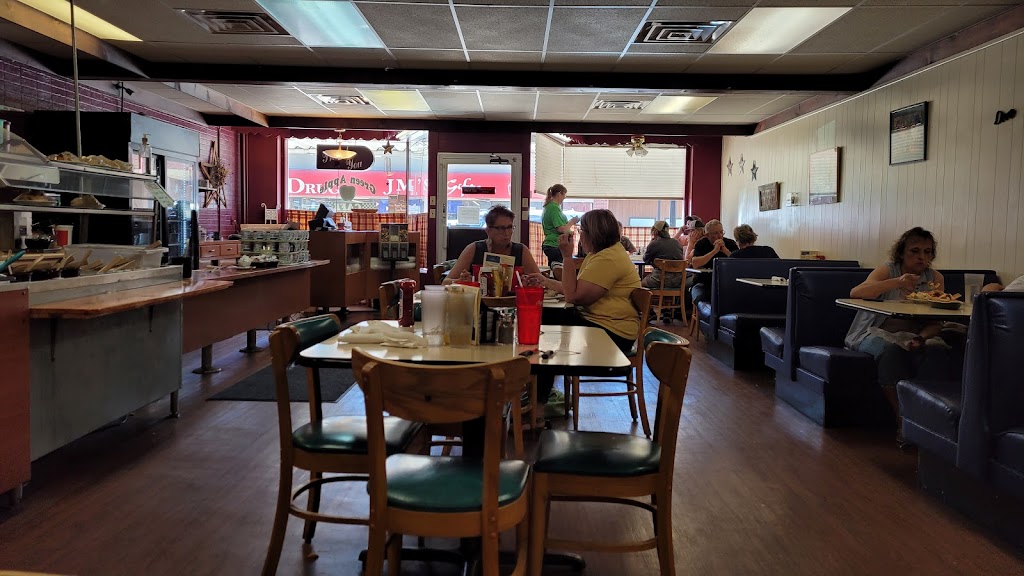 Green Apple | cafe | 128 E 8th St, Cozad, NE 69130, USA | 3087842080 OR +1 308-784-2080