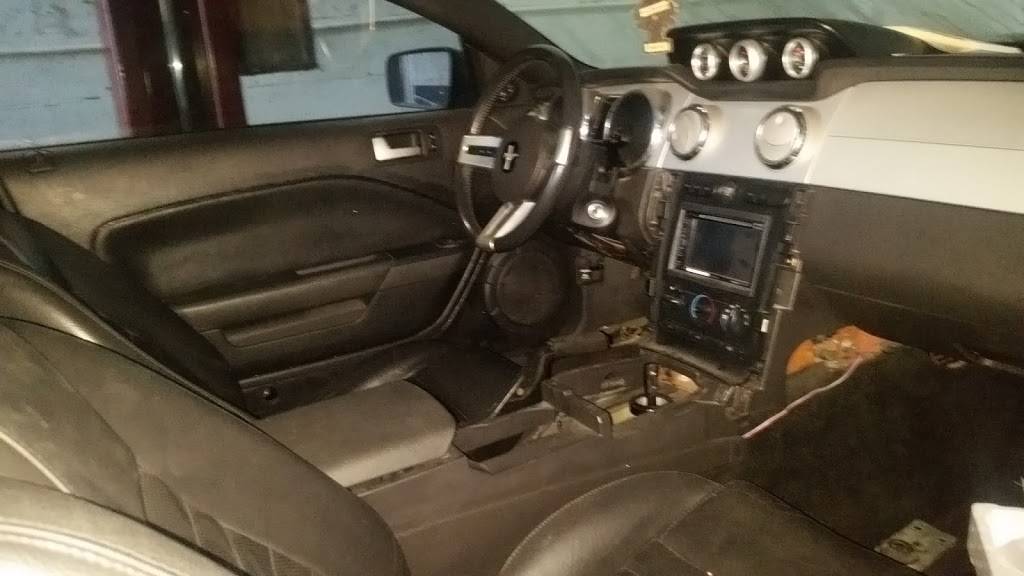 Javier Cafeteria | restaurant | 13001 Port Said Rd # 4, Opa-locka, FL 33054, USA | 3057699592 OR +1 305-769-9592