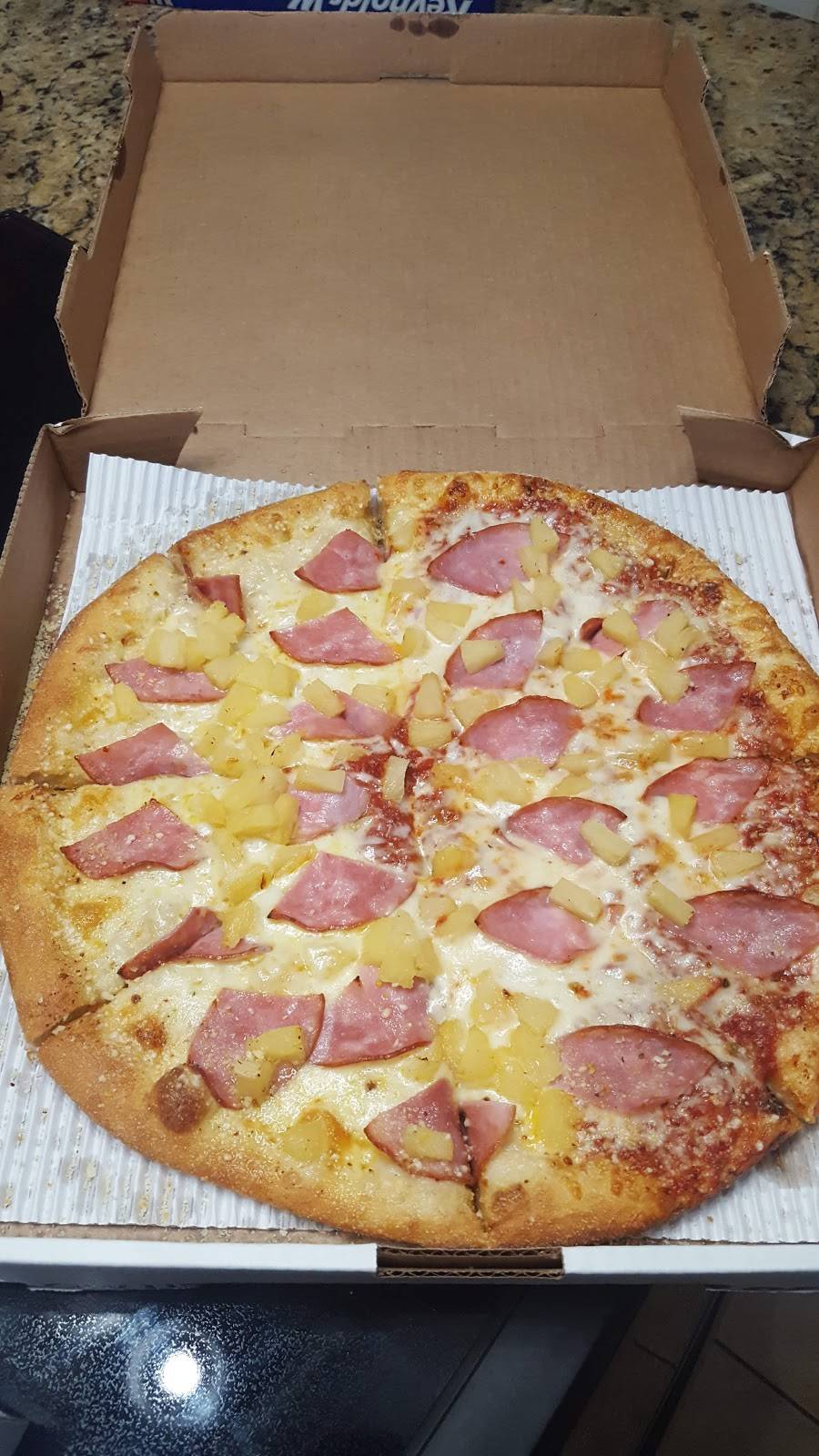 Marcos Pizza | restaurant | 1511 29th Ave Dr NE, Hickory, NC 28601, USA | 8283032024 OR +1 828-303-2024