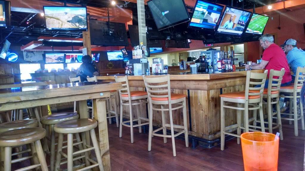 Hooters | restaurant | 9807 South Blvd, Charlotte, NC 28273, USA | 7046432044 OR +1 704-643-2044