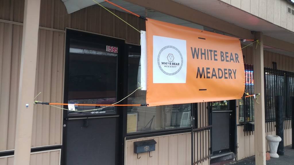 White Bear Meadery | restaurant | 1595 Co Rd E East, White Bear Lake, MN 55110, USA | 6513529552 OR +1 651-352-9552