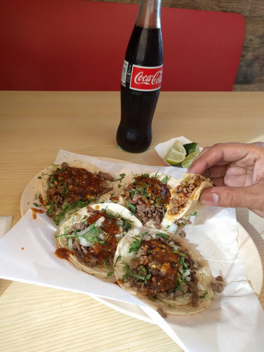 Taqueria Jalisco | restaurant | 6343 Atlantic Ave, Bell, CA 90201, USA | 3237713686 OR +1 323-771-3686