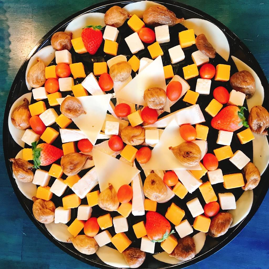 Crepes & Karak Cafe | cafe | 280 Cedar Ln, Vienna, VA 22180, USA | 7035732323 OR +1 703-573-2323