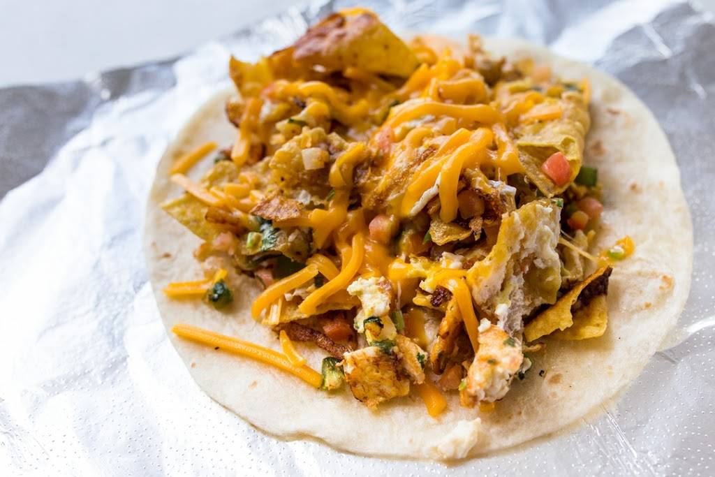 Bobcat Quickie | restaurant | 339 N Guadalupe St, San Marcos, TX 78666, USA | 5123962000 OR +1 512-396-2000