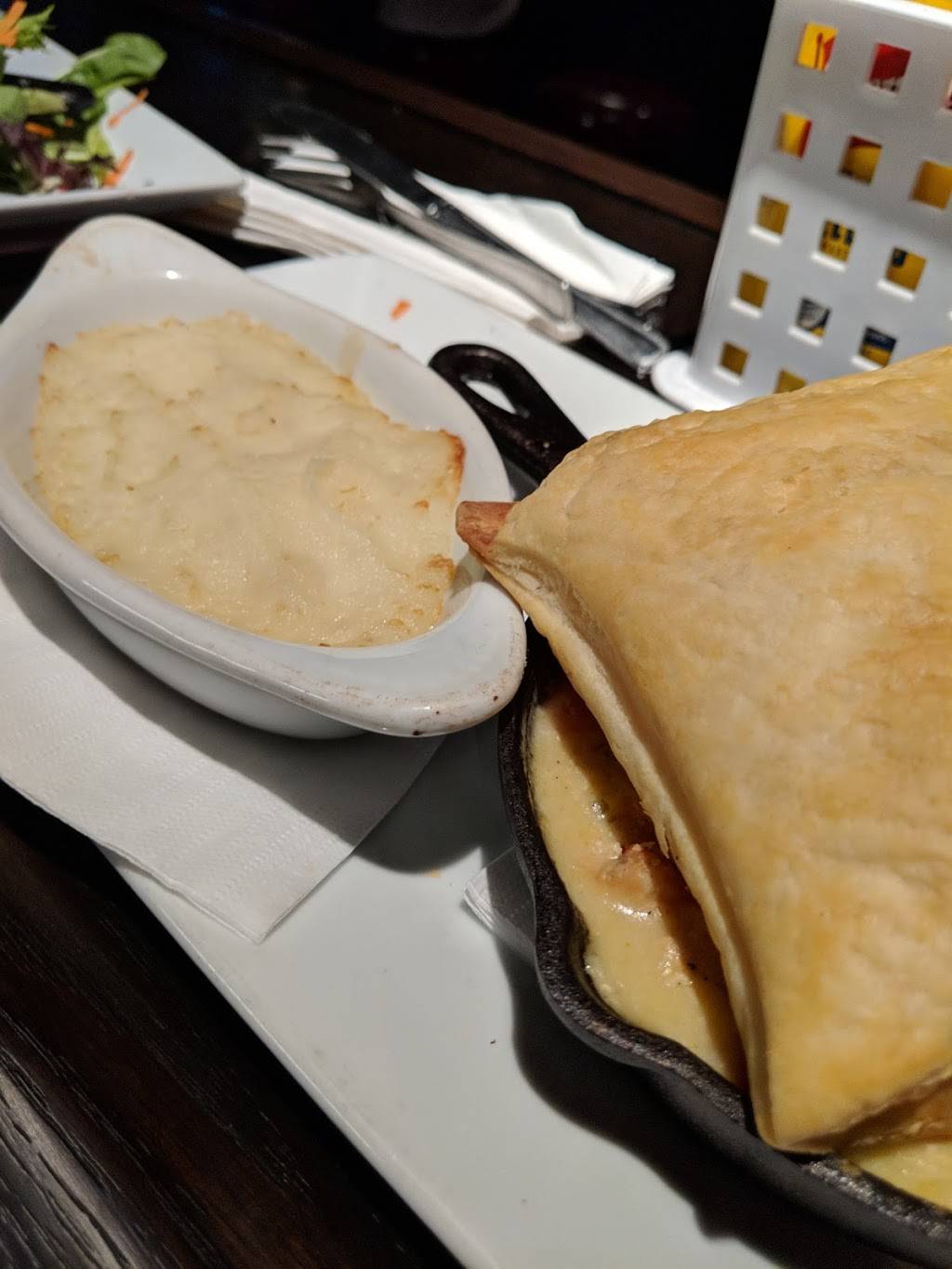 The Irish Times Pub & Restaurant | restaurant | 3267 Motor Ave, Los Angeles, CA 90034, USA | 3105599648 OR +1 310-559-9648