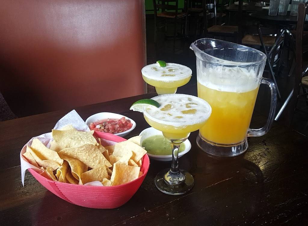 La Hacienda Dover | restaurant | 1171 S Bay Rd, Dover, DE 19901, USA | 3027247699 OR +1 302-724-7699