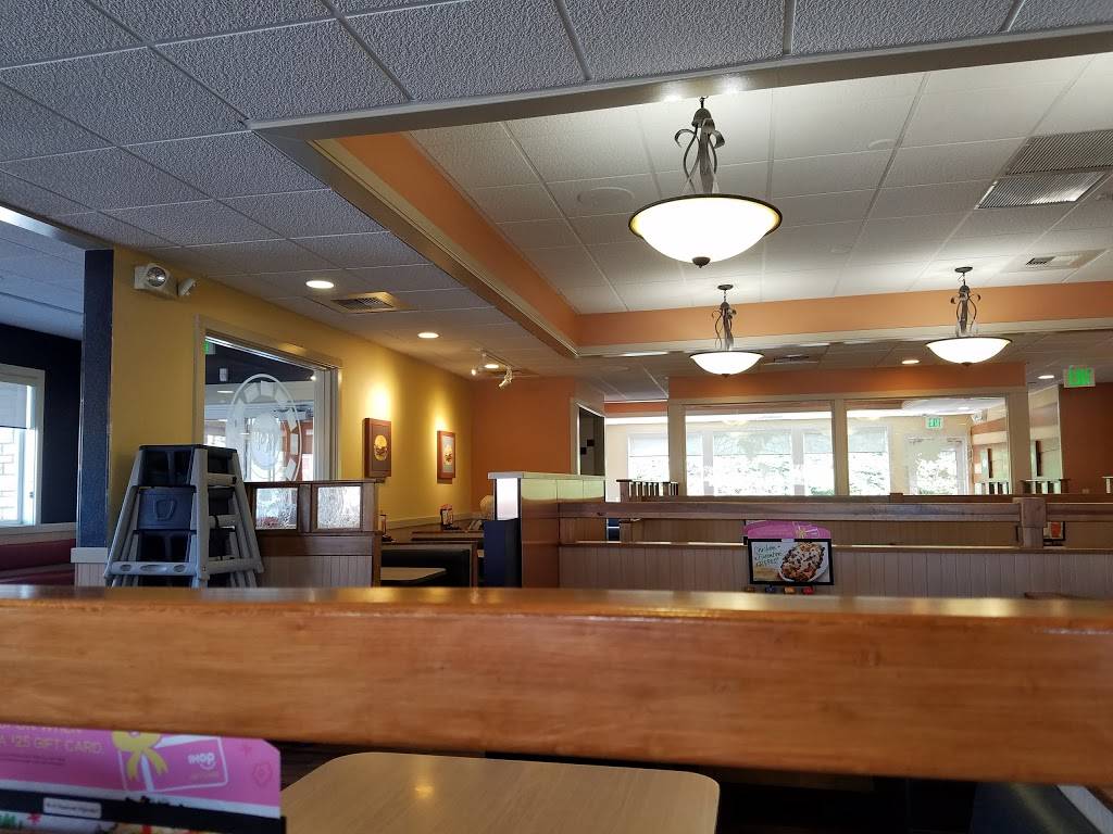 IHOP | restaurant | 4550 S Highland Dr, Holladay, UT 84117, USA | 8012784467 OR +1 801-278-4467