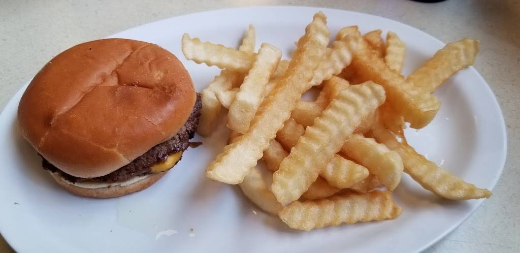 Brays Hamburgers | restaurant | 35650 Ford Rd, Westland, MI 48185, USA | 7347222950 OR +1 734-722-2950