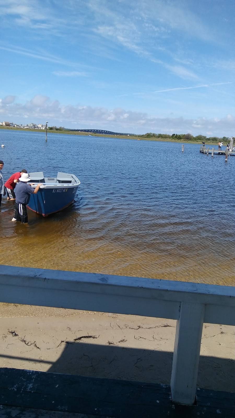 Bills Boat Rentals | restaurant | 1200 NJ-35, Seaside Heights, NJ 08751, USA | 7328301112 OR +1 732-830-1112