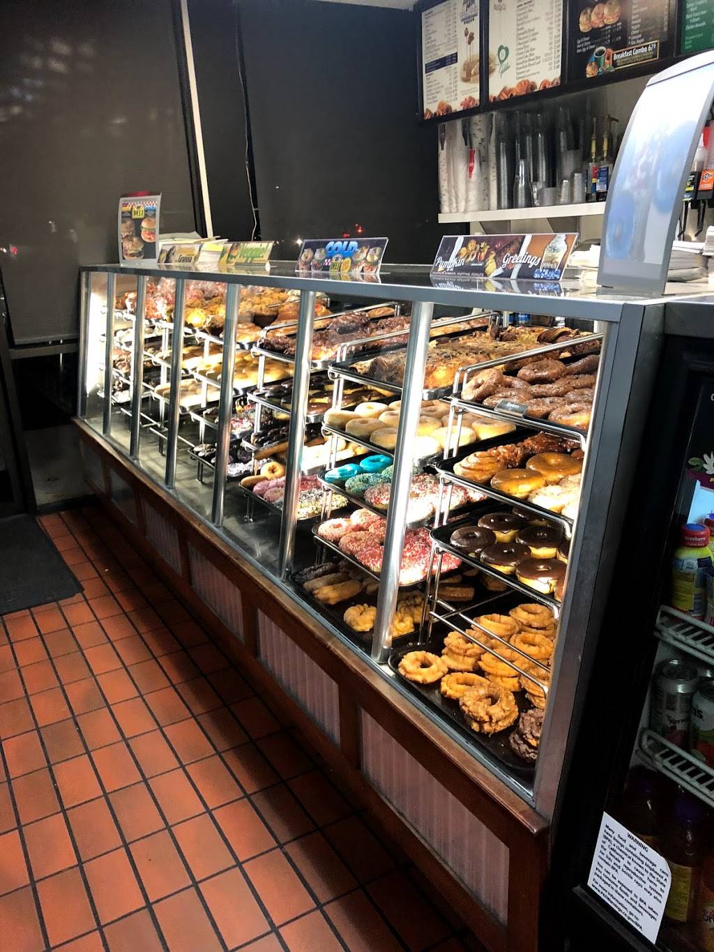 Yum Yum Donuts | cafe | 2309 McKee Rd, San Jose, CA 95116, USA | 4087293510 OR +1 408-729-3510