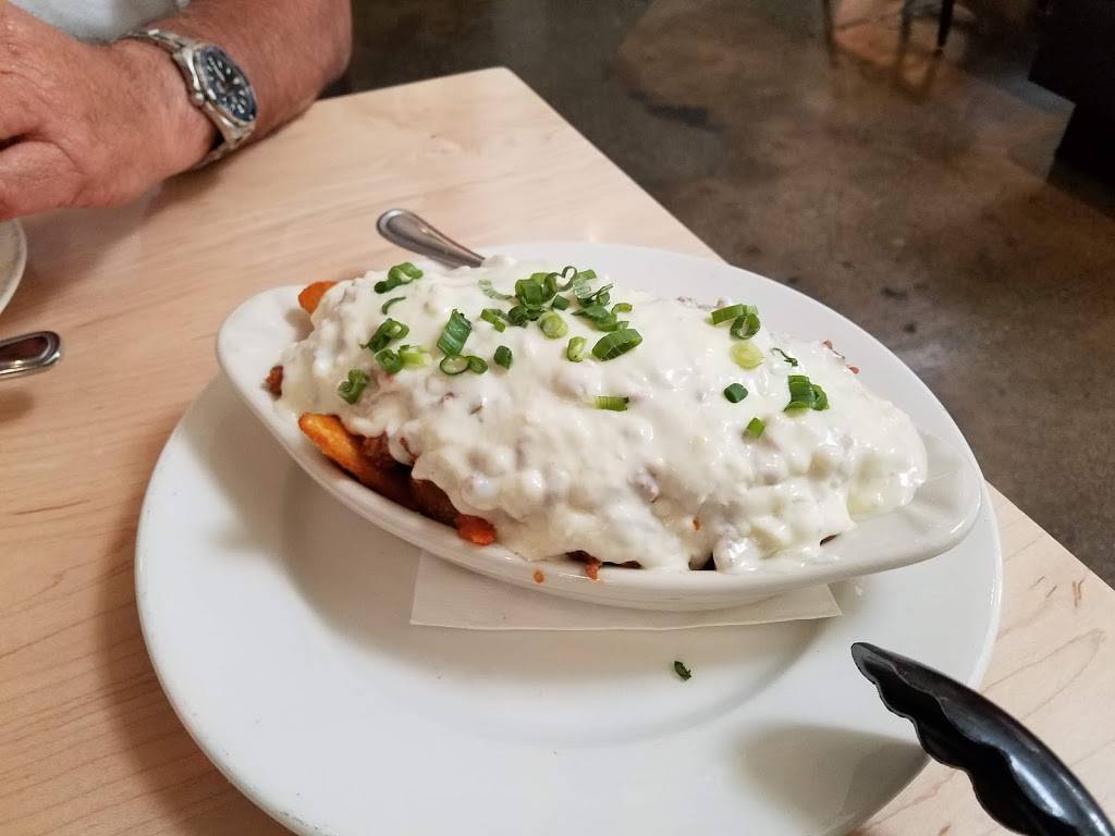 The Red Grape | restaurant | 529 1st St W, Sonoma, CA 95476, USA | 7079964103 OR +1 707-996-4103