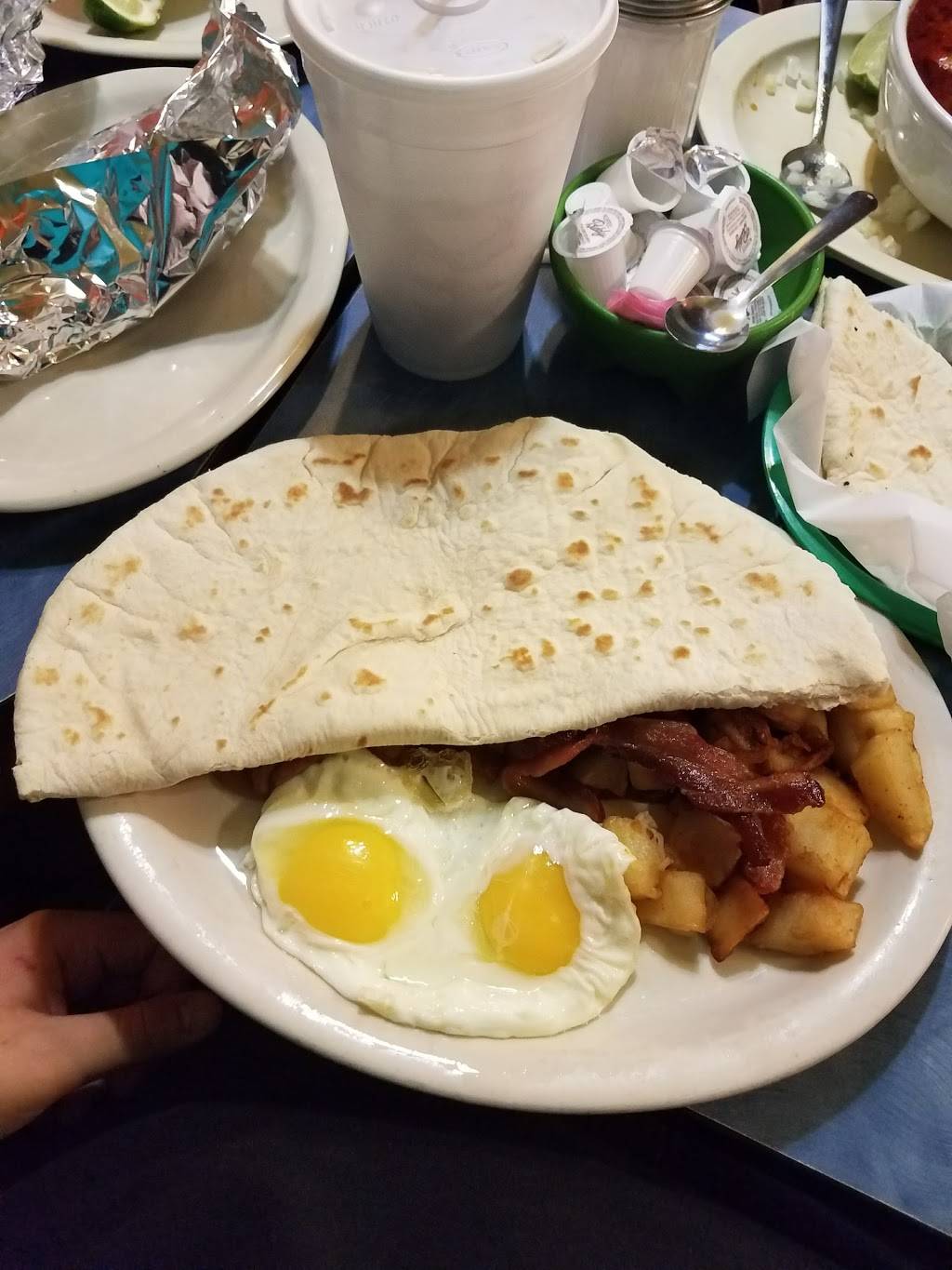 Rolandos Super Taco | restaurant | 93 Shasta Ave, San Antonio, TX 78221, USA | 2109279449 OR +1 210-927-9449