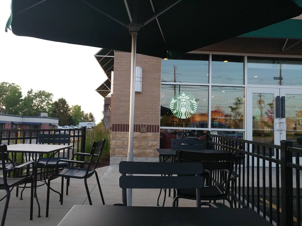 Starbucks | cafe | 1086 W Pleasant Valley Rd Unit 119-1, Parma, OH 44134, USA | 2163867585 OR +1 216-386-7585