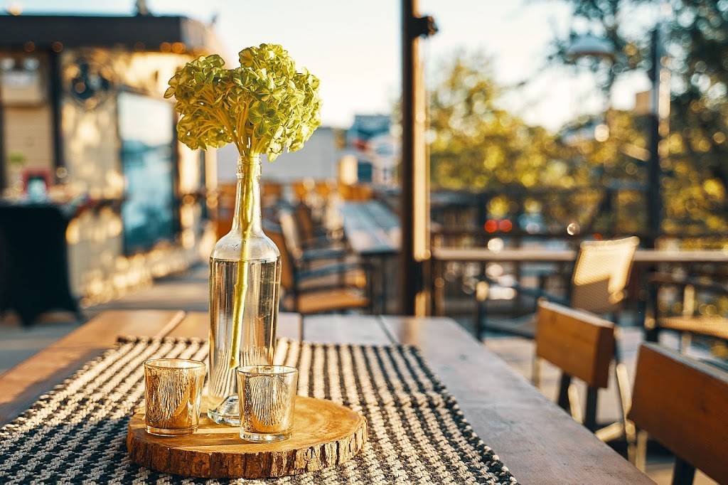 Sundown At Granada | restaurant | 3520 Greenville Ave, Dallas, TX 75206, USA | 2148238305 OR +1 214-823-8305