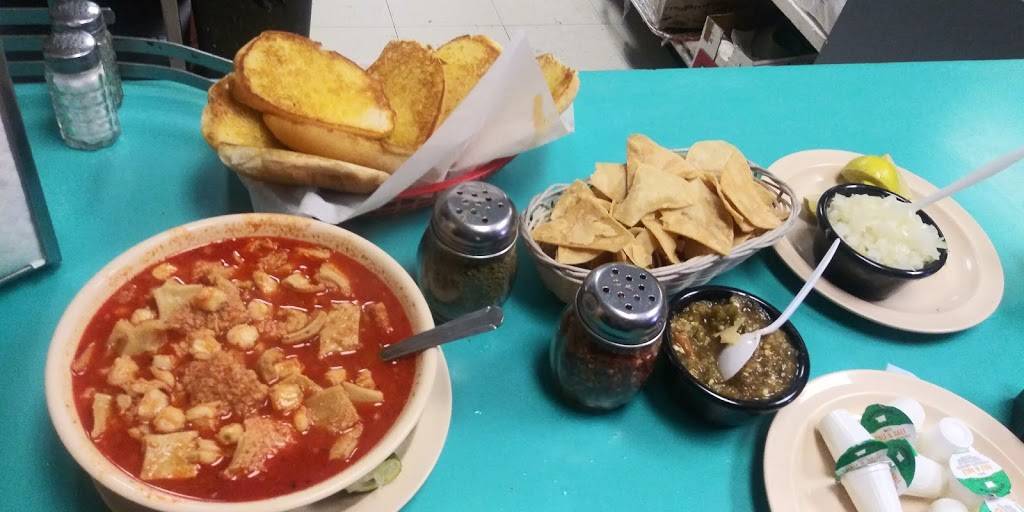 Jaime Hut | restaurant | 3700 Alameda Ave, El Paso, TX 79905, USA | 9153516162 OR +1 915-351-6162