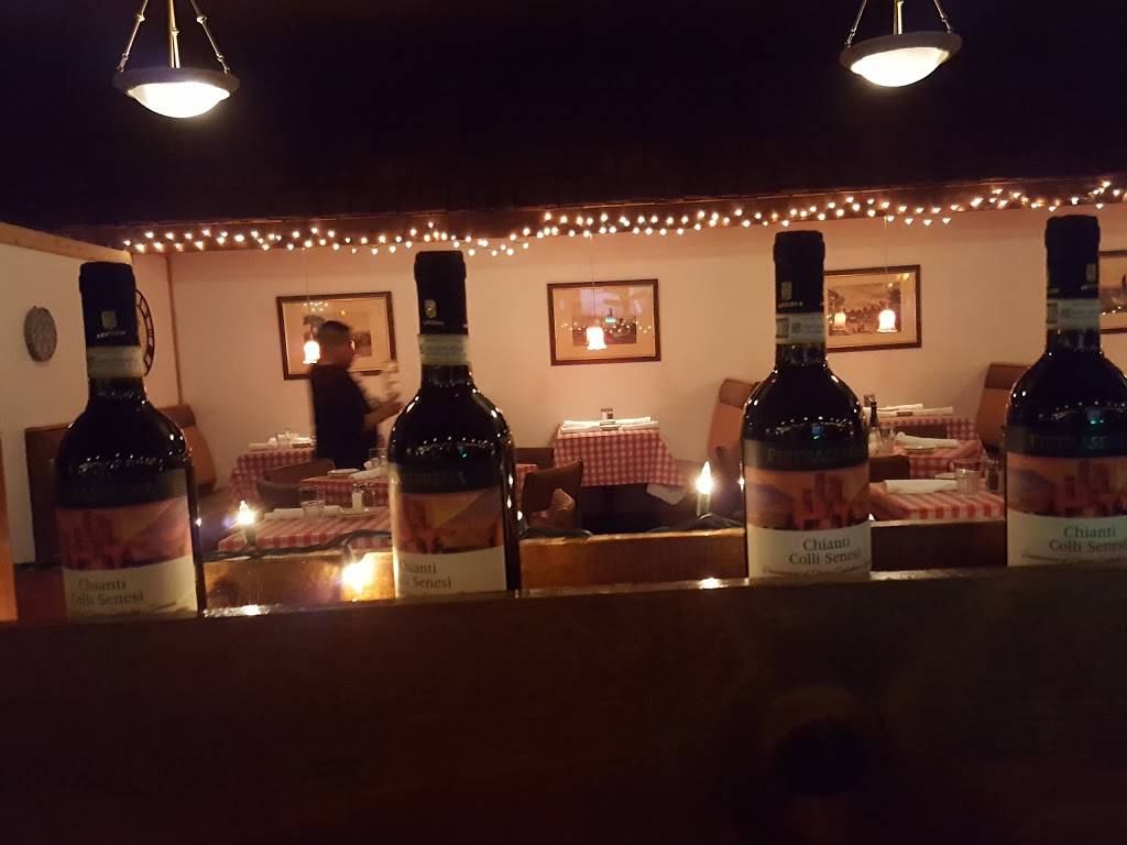 Oliverii North | restaurant | 384 Lake St, Antioch, IL 60002, USA | 8473959999 OR +1 847-395-9999