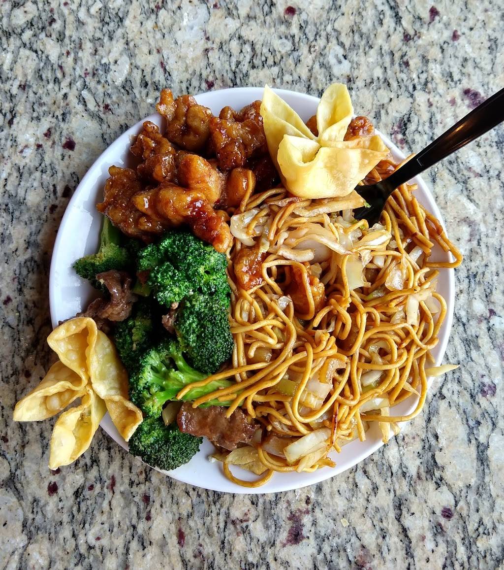 Panda Express | restaurant | 5301 N Belt Hwy, St Joseph, MO 64506, USA | 8162326899 OR +1 816-232-6899