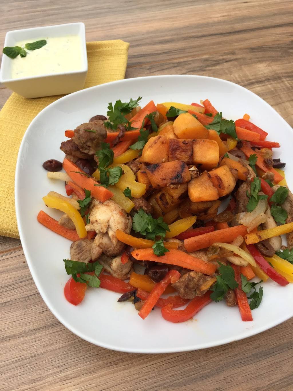 Mediterranean Mixta | restaurant | 1110 Elliott Ave W, Seattle, WA 98119, USA | 2064287791 OR +1 206-428-7791