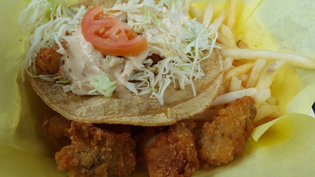 Marions Fish and Seafood Restaurant | restaurant | 879 W Harbor Dr, San Diego, CA 92101, USA | 6192331143 OR +1 619-233-1143