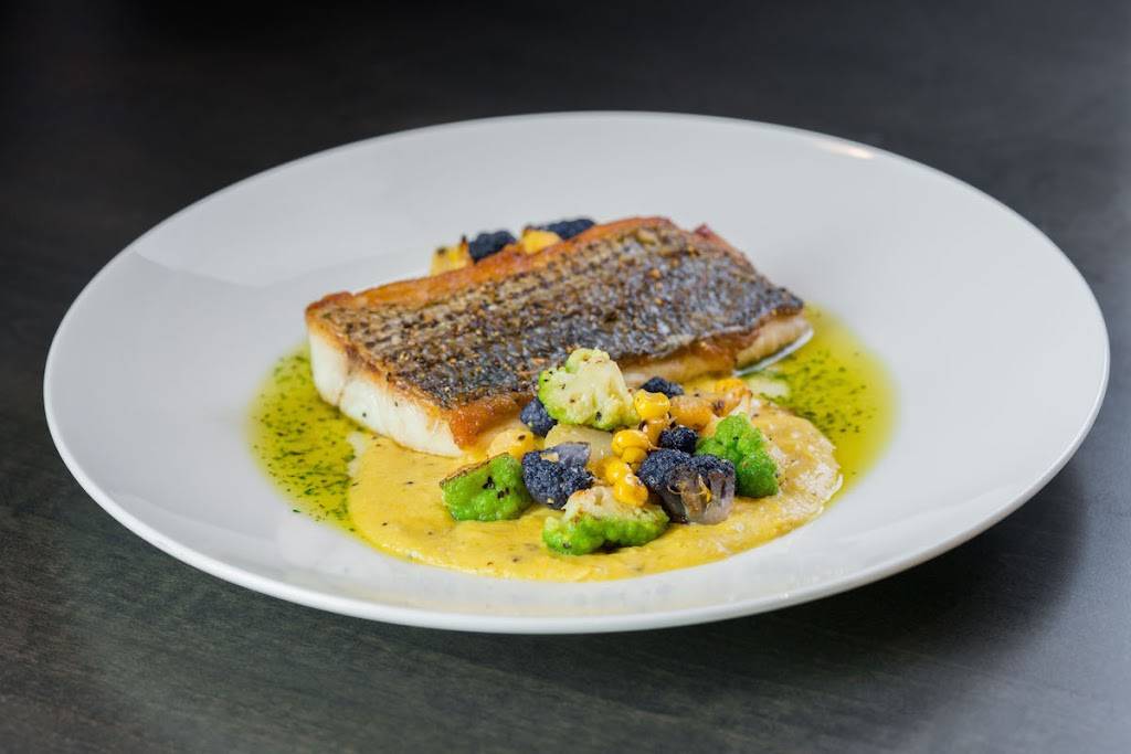 Brix And Ale | restaurant | 1101 Woodlawn Avenue, Georgetown, TX 78628, USA | 7374442750 OR +1 737-444-2750