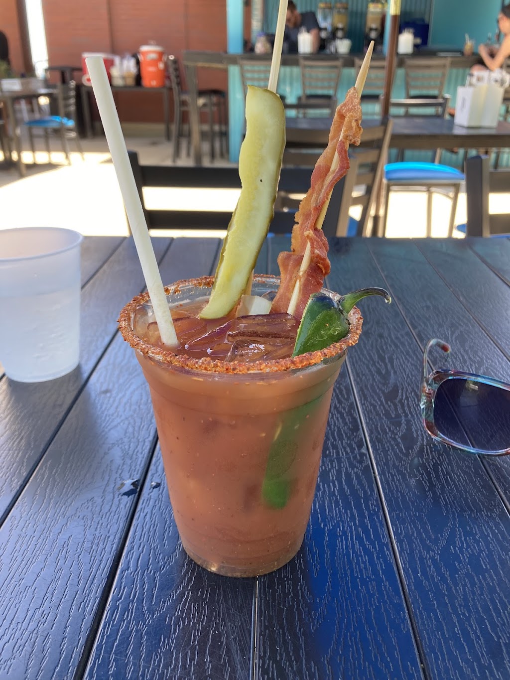 Lakebreeze Cafe | restaurant | 5800 N Lake Shore Dr., Chicago, IL 60660, USA | 7736734206 OR +1 773-673-4206