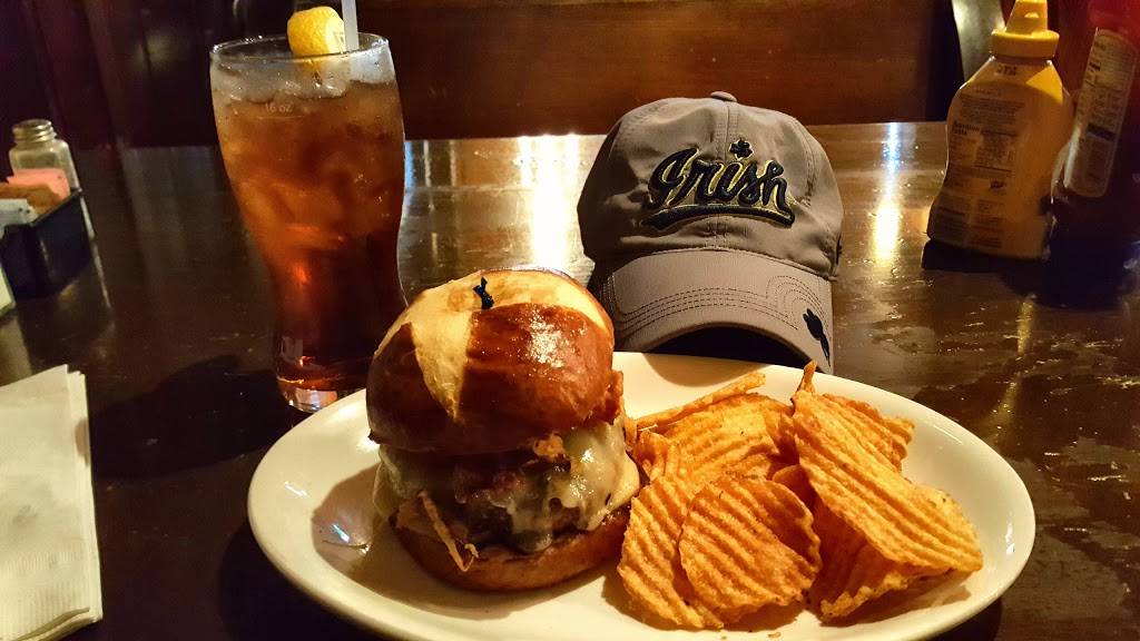 Cook McDoogals Irish Pub | restaurant | 100 N Main St, Kokomo, IN 46901, USA | 7654506143 OR +1 765-450-6143