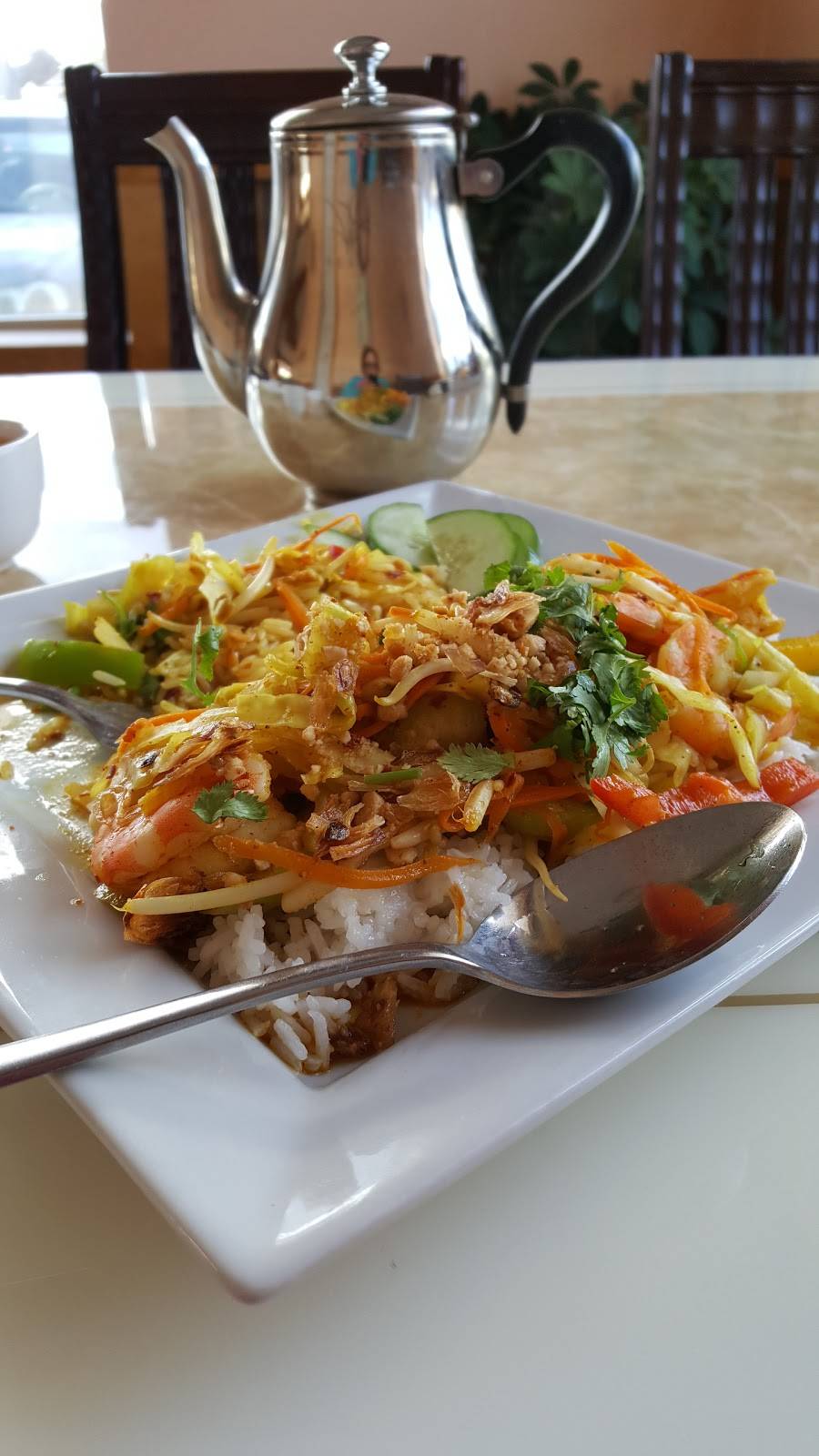 Pho vn Restaurant | restaurant | 43 Oxford St, Tillsonburg, ON N4G 2G4, Canada | 5196886888 OR +1 519-688-6888