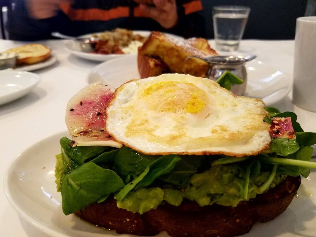 The Farm of Beverly Hills | restaurant | 439 N Beverly Dr, Beverly Hills, CA 90210, USA | 3102735578 OR +1 310-273-5578