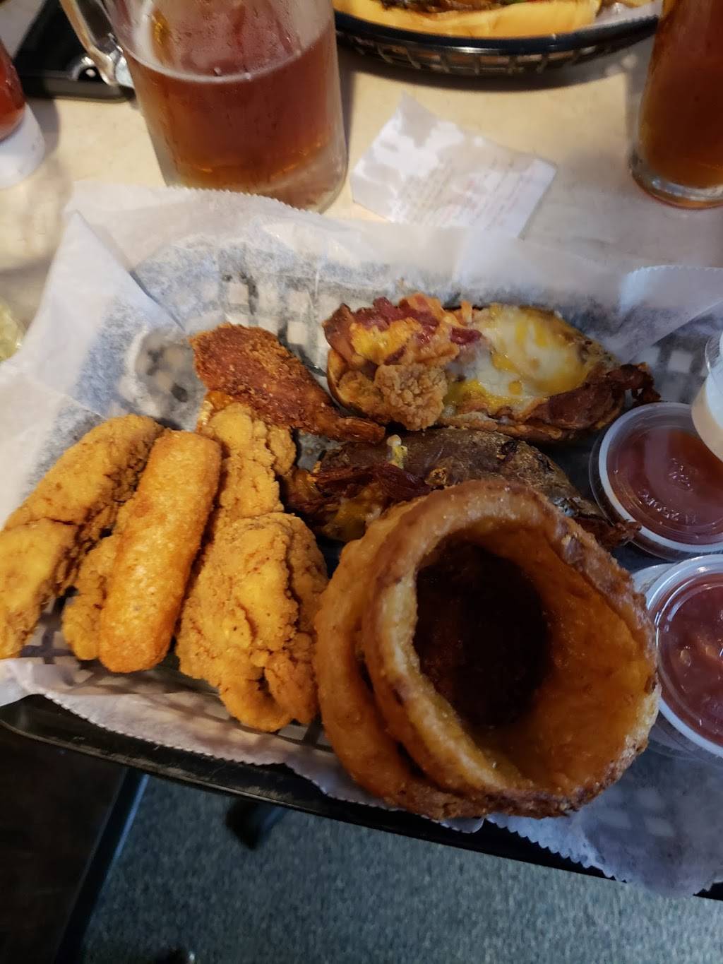 The Bank Shot Bar & Grill | restaurant | 3249 Laurel Fort Meade Rd, Laurel, MD 20724, USA | 3014838644 OR +1 301-483-8644