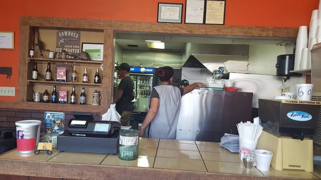 Don Lalos Mexican Food | restaurant | 585 W El Roblar Dr, Ojai, CA 93023, USA | 8056403736 OR +1 805-640-3736