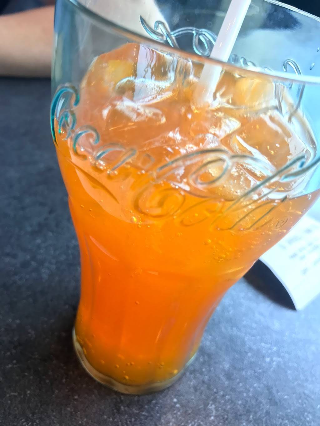 Benny&Co. | restaurant | 1467 Boulevard Michèle-Bohec, Blainville, QC J7C 0M4, Canada | 4388854449 OR +1 438-885-4449