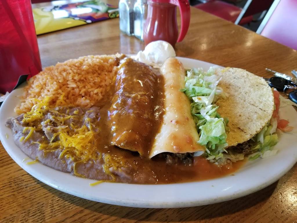 Romeos Mexican Food & Pizza | restaurant | 14630 W Center Rd, Omaha, NE 68144, USA | 4023304160 OR +1 402-330-4160