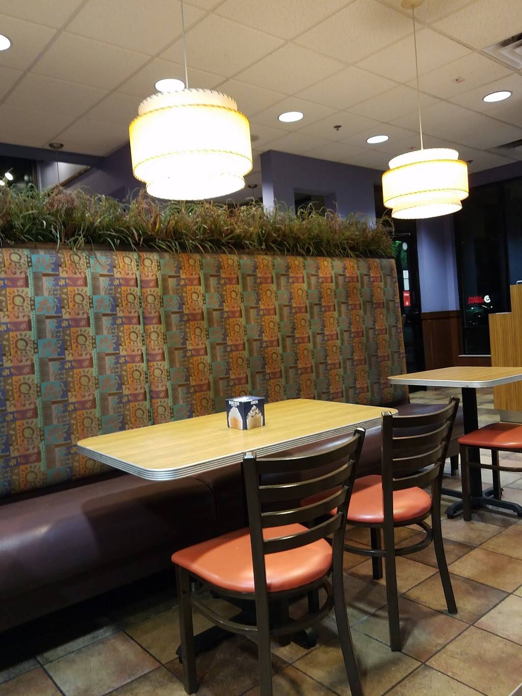 Arbys | restaurant | 7610 W Lower Buckeye Rd, Phoenix, AZ 85043, USA | 6239361253 OR +1 623-936-1253