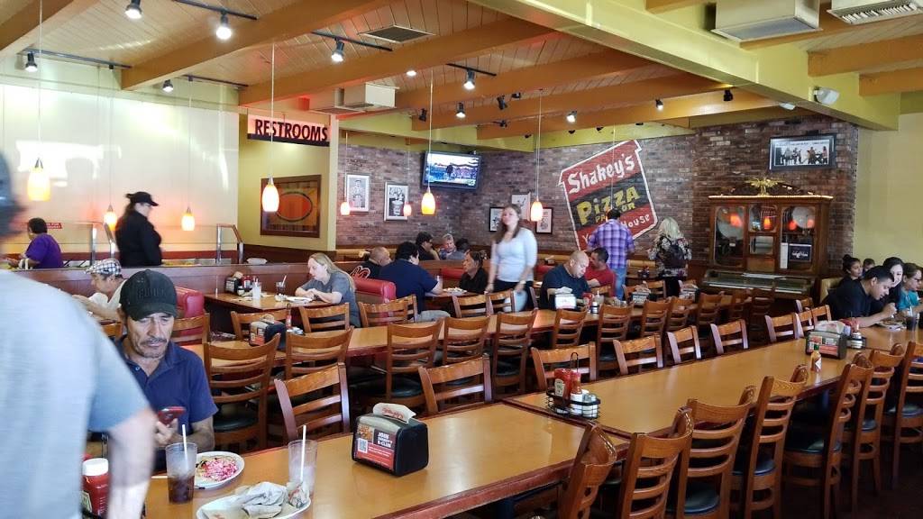 Shakeys Pizza Parlor | restaurant | 10340 Reseda Blvd, Northridge, CA 91326, USA | 8183602151 OR +1 818-360-2151