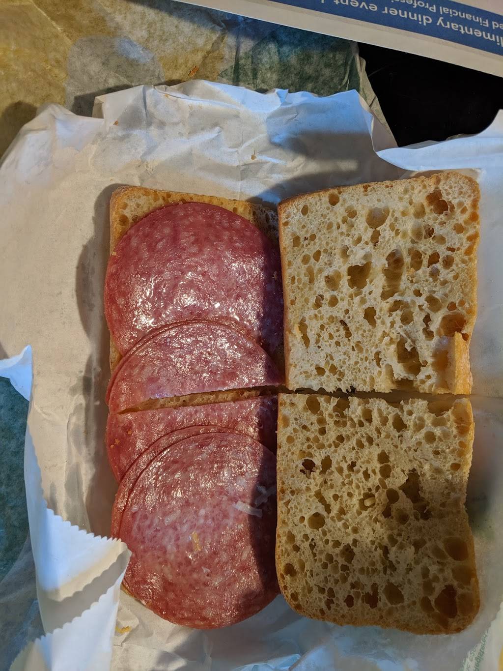 Subway | restaurant | 35 White St, South Burlington, VT 05403, USA | 8024895165 OR +1 802-489-5165