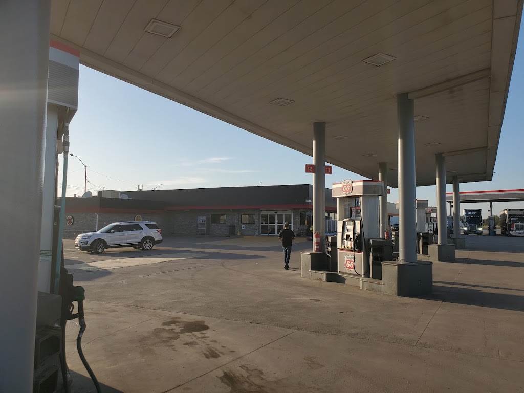 The Woodshed | restaurant | 31209 South Hwy 69, US-69, Big Cabin, OK 74332, USA | 9187835121 OR +1 918-783-5121