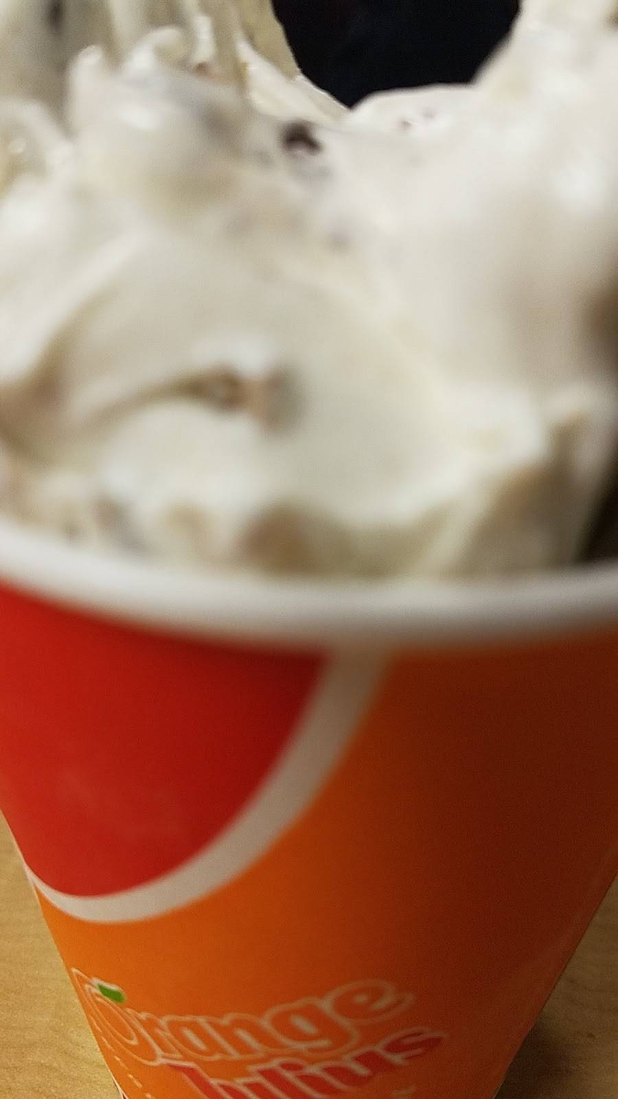 Dairy Queen Grill & Chill | restaurant | 14400 IL-4, Auburn, IL 62615, USA | 2174383612 OR +1 217-438-3612