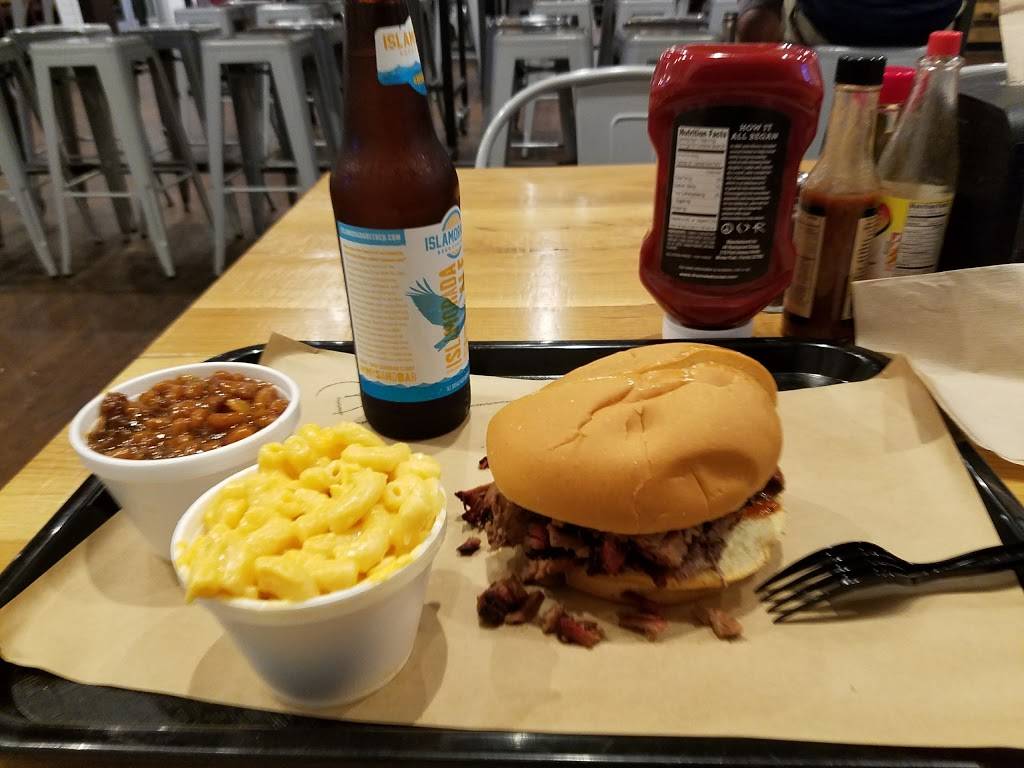 4 Rivers Smokehouse - Coral Springs BBQ | restaurant | 2660 N University Dr, Coral Springs, FL 33065, USA | 8444748377 OR +1 844-474-8377