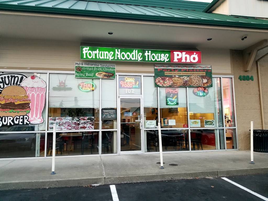 Fortune Noodle House | restaurant | 4004 NE 4th St #102, Renton, WA 98056, USA | 4252645459 OR +1 425-264-5459