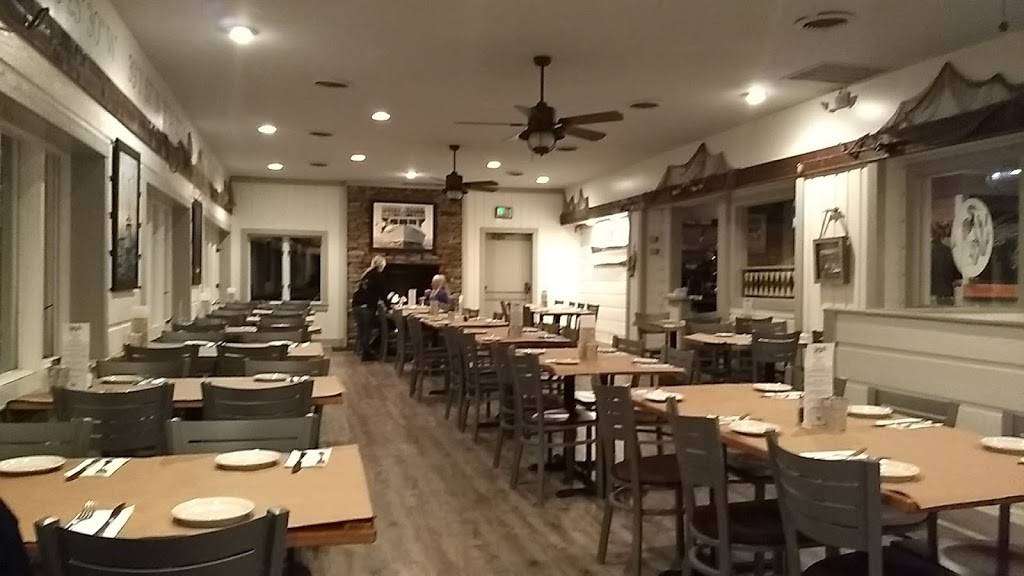 Donnellys Dockside | restaurant | 1050 Deep Creek Ave, Arnold, MD 21012, USA | 4107574045 OR +1 410-757-4045