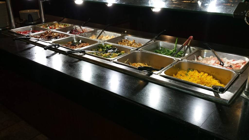 Phoenix Buffet & Grill | restaurant | 2100 Dixwell Ave, Hamden, CT 06514, USA | 2039096222 OR +1 203-909-6222