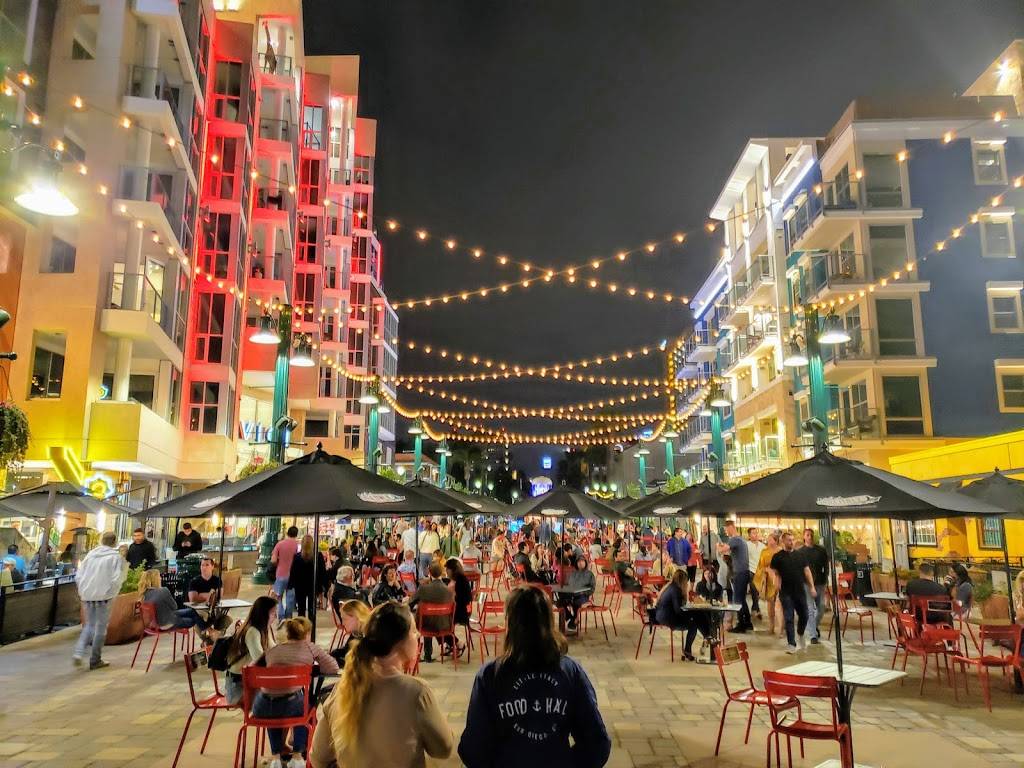 Farmers Table Little Italy | restaurant | 550 W Date St Ste A, San Diego, CA 92101, USA | 6192550958 OR +1 619-255-0958