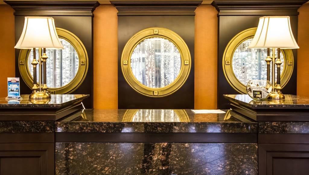 Americana Conference Resort Spa & Waterpark | restaurant | 8444 Lundys Ln, Niagara Falls, ON L2H 1H4, Canada | 9053568444 OR +1 905-356-8444