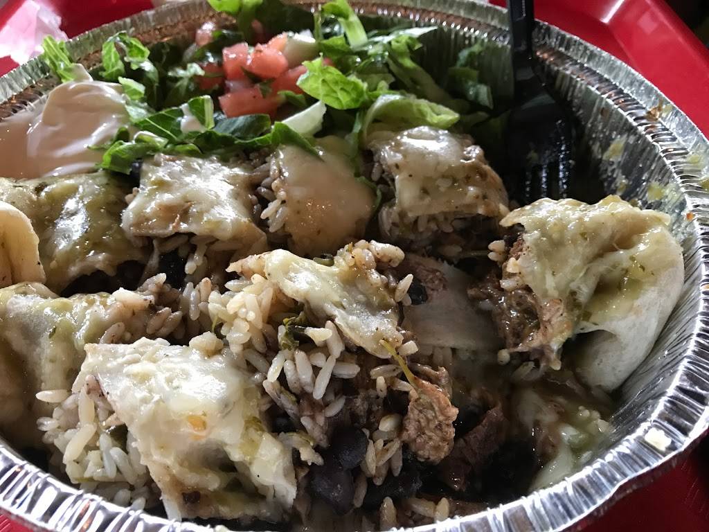 Cafe Rio Mexican Grill | restaurant | 6003 Burke Centre Pkwy, Burke, VA 22015, USA | 5715222200 OR +1 571-522-2200